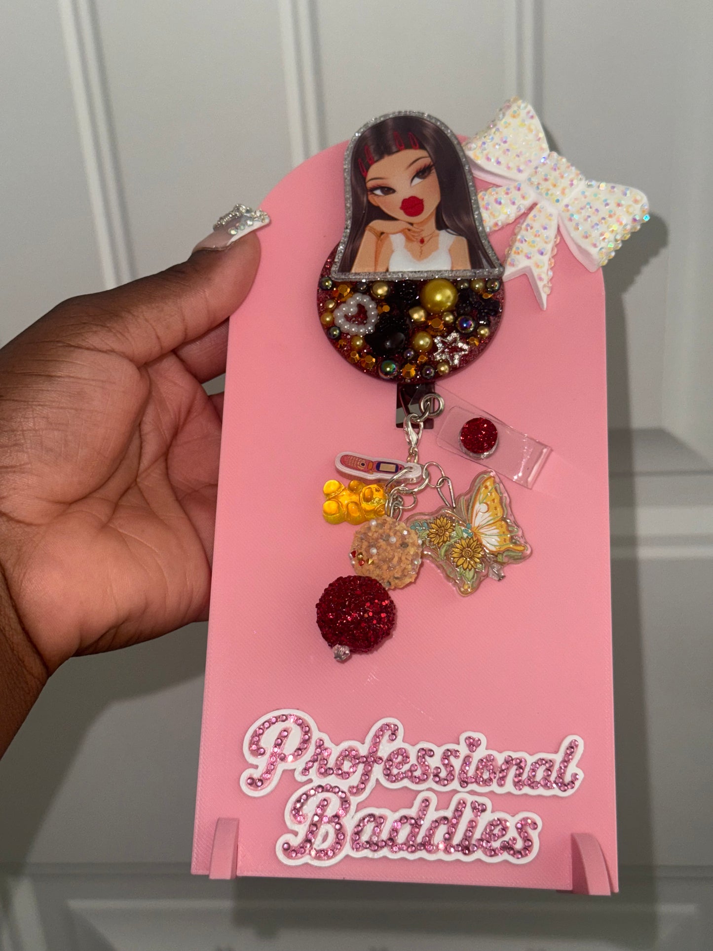Red lip brat junk badge reel