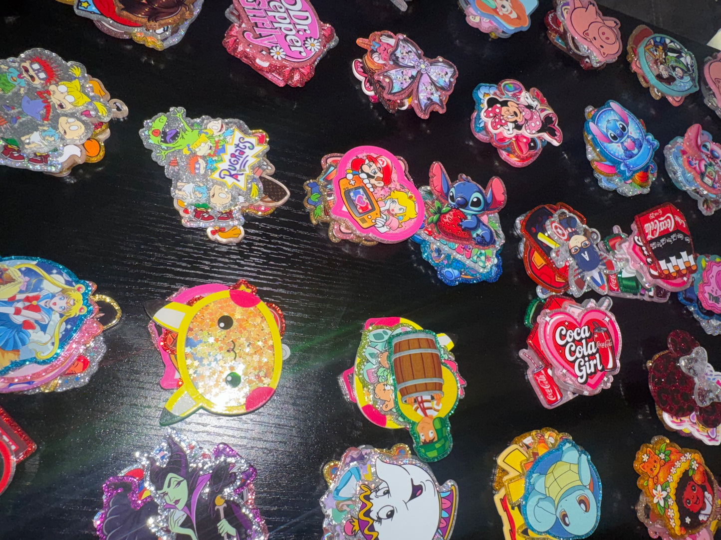 $1 acrylic, $3 topper, $4 badge reel event!💗