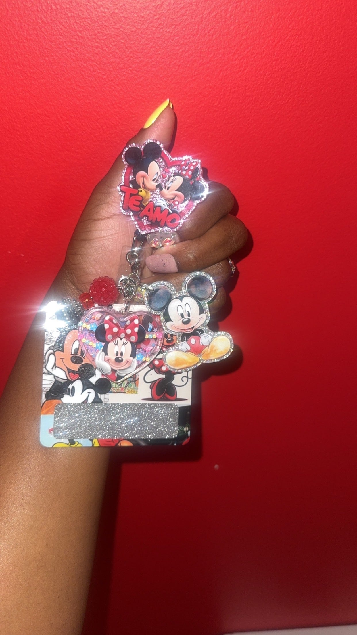 2 mouses badge buddy set