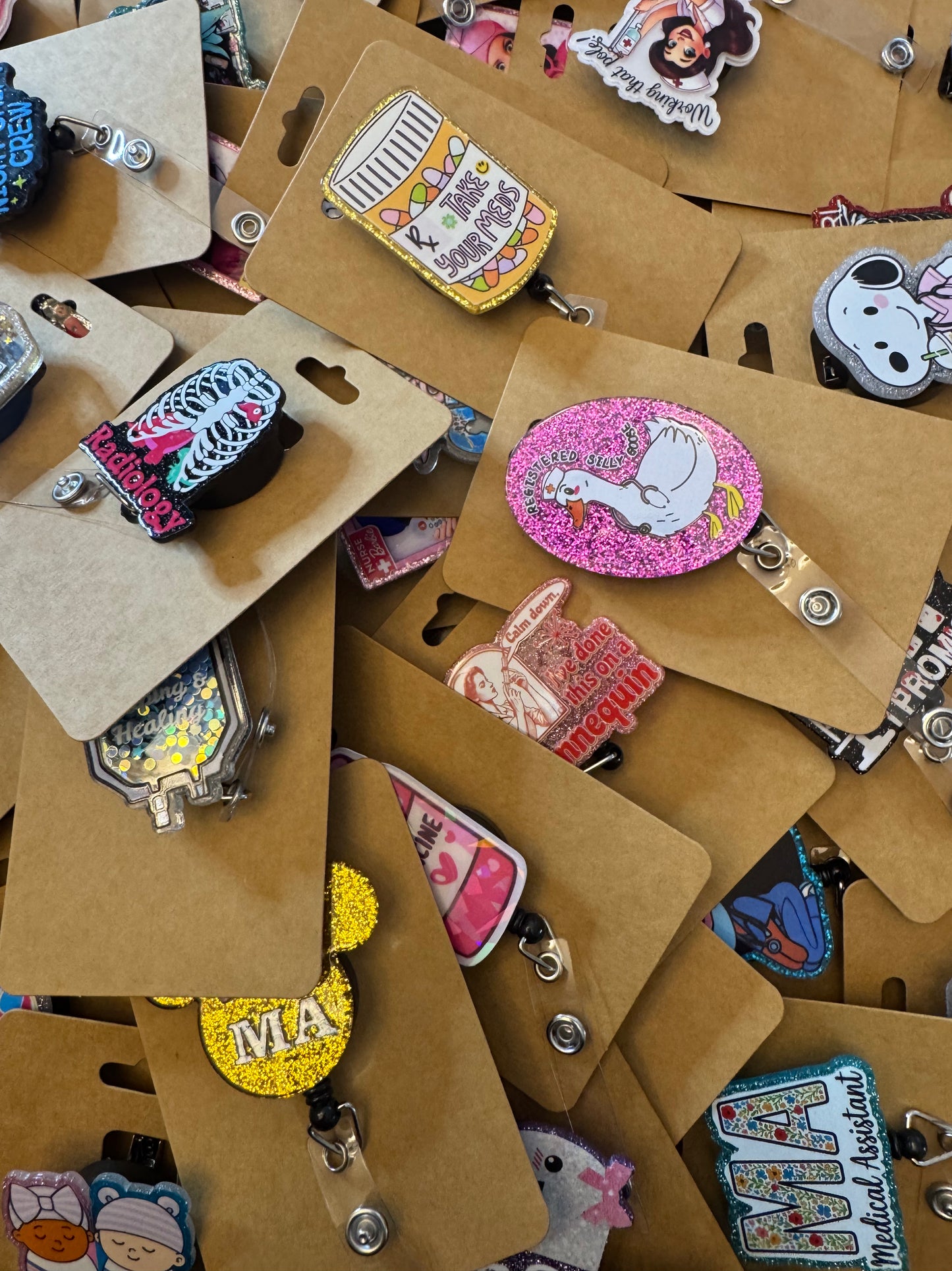 Badge reels live claims